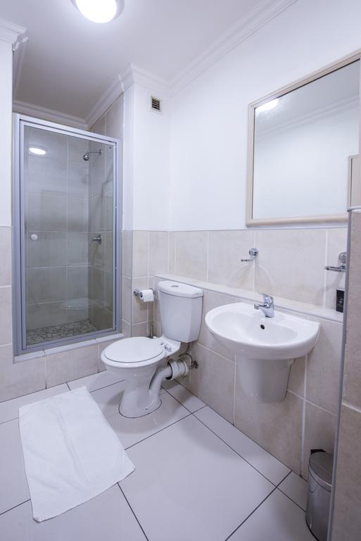 Prestige Apartments Sandton At Westpoint Johannesburg Eksteriør bilde