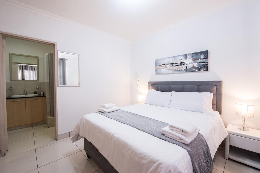 Prestige Apartments Sandton At Westpoint Johannesburg Eksteriør bilde
