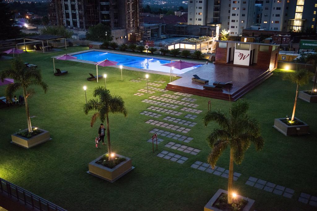 Prestige Apartments Sandton At Westpoint Johannesburg Eksteriør bilde